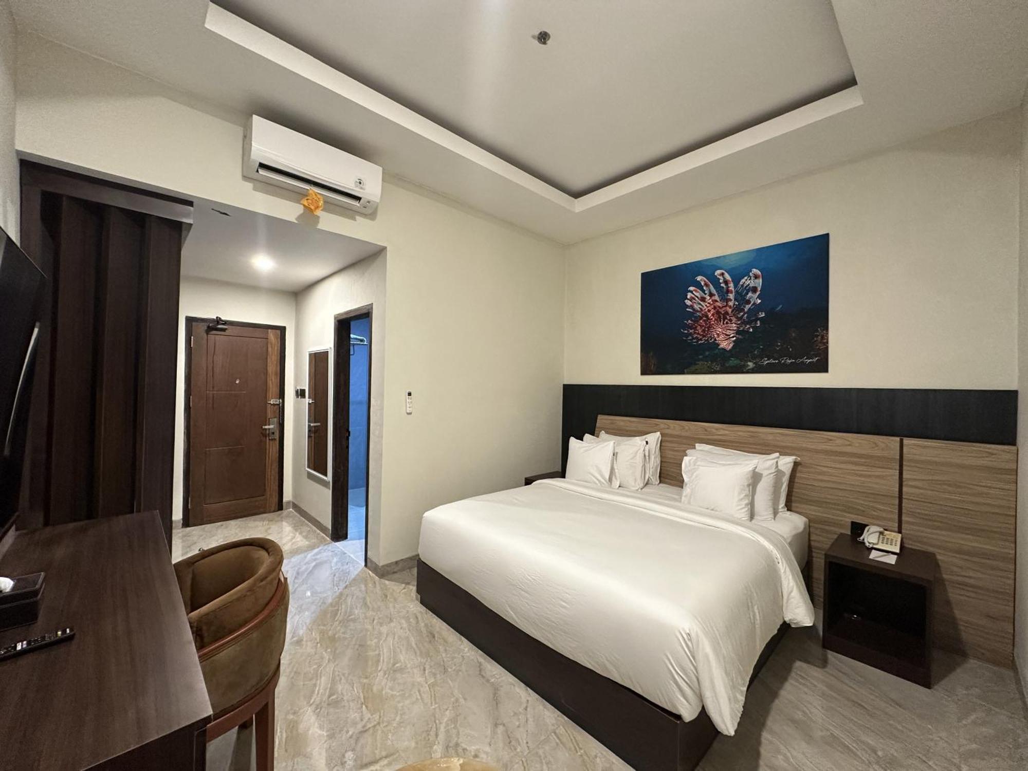 Vega Prime Hotel & Convention Sorong Rom bilde
