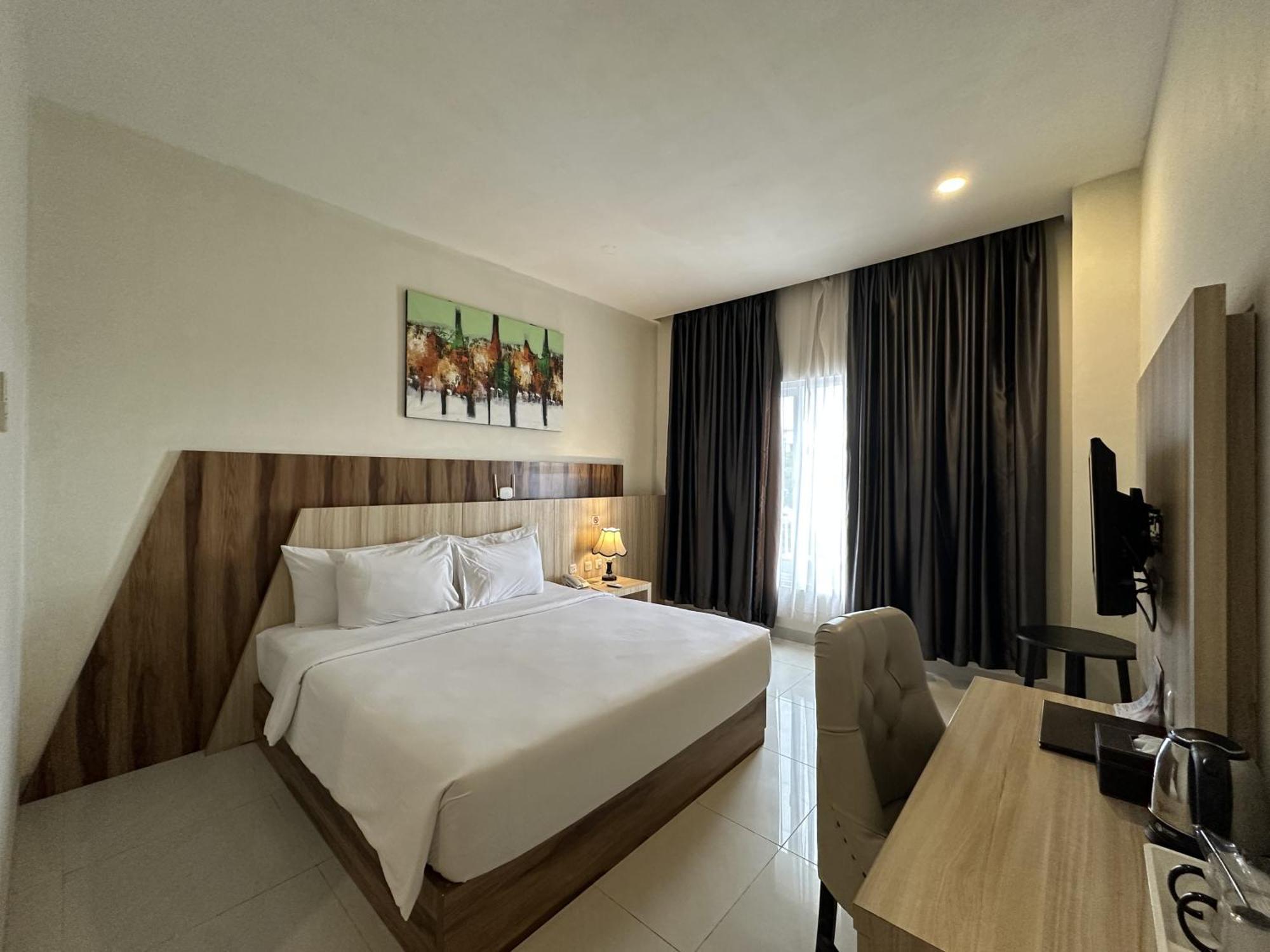 Vega Prime Hotel & Convention Sorong Rom bilde
